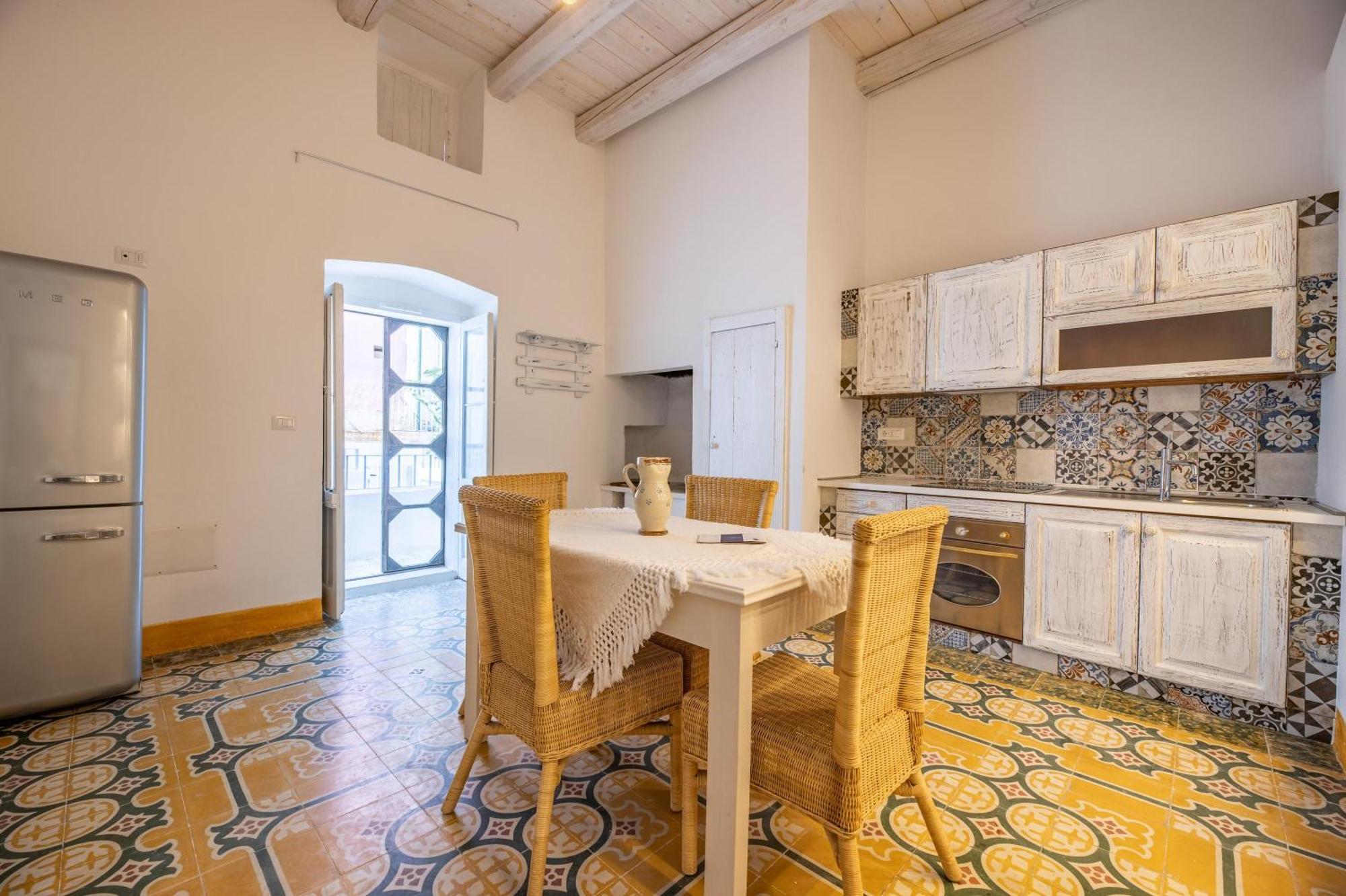 Appartamento Matilde Racale Exterior photo